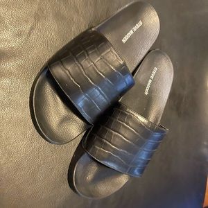 Steve Madden Sandal Black size 9